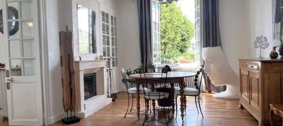 5 bedrooms House in Orleans, France No. 210205 8