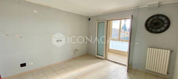 4 rooms Apartment in Bitonto, Italy No. 20214 2