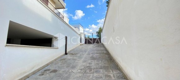 4 rooms Apartment in Bitonto, Italy No. 20214 30