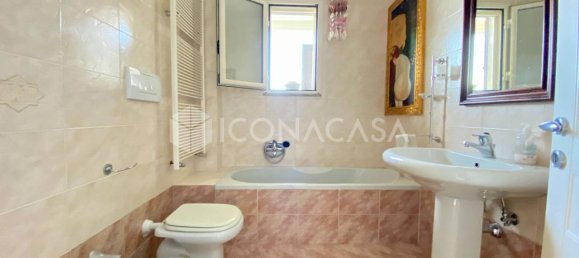 4 rooms Apartment in Bitonto, Italy No. 20214 23