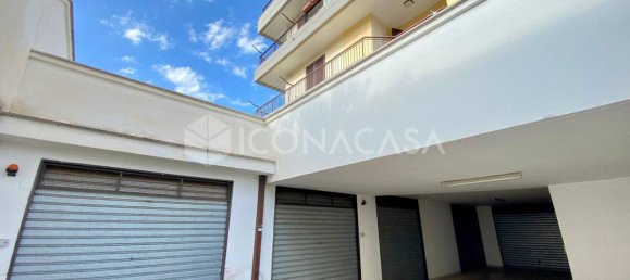 4 rooms Apartment in Bitonto, Italy No. 20214 29
