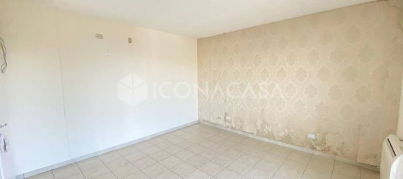 4 rooms Apartment in Bitonto, Italy No. 20214 18