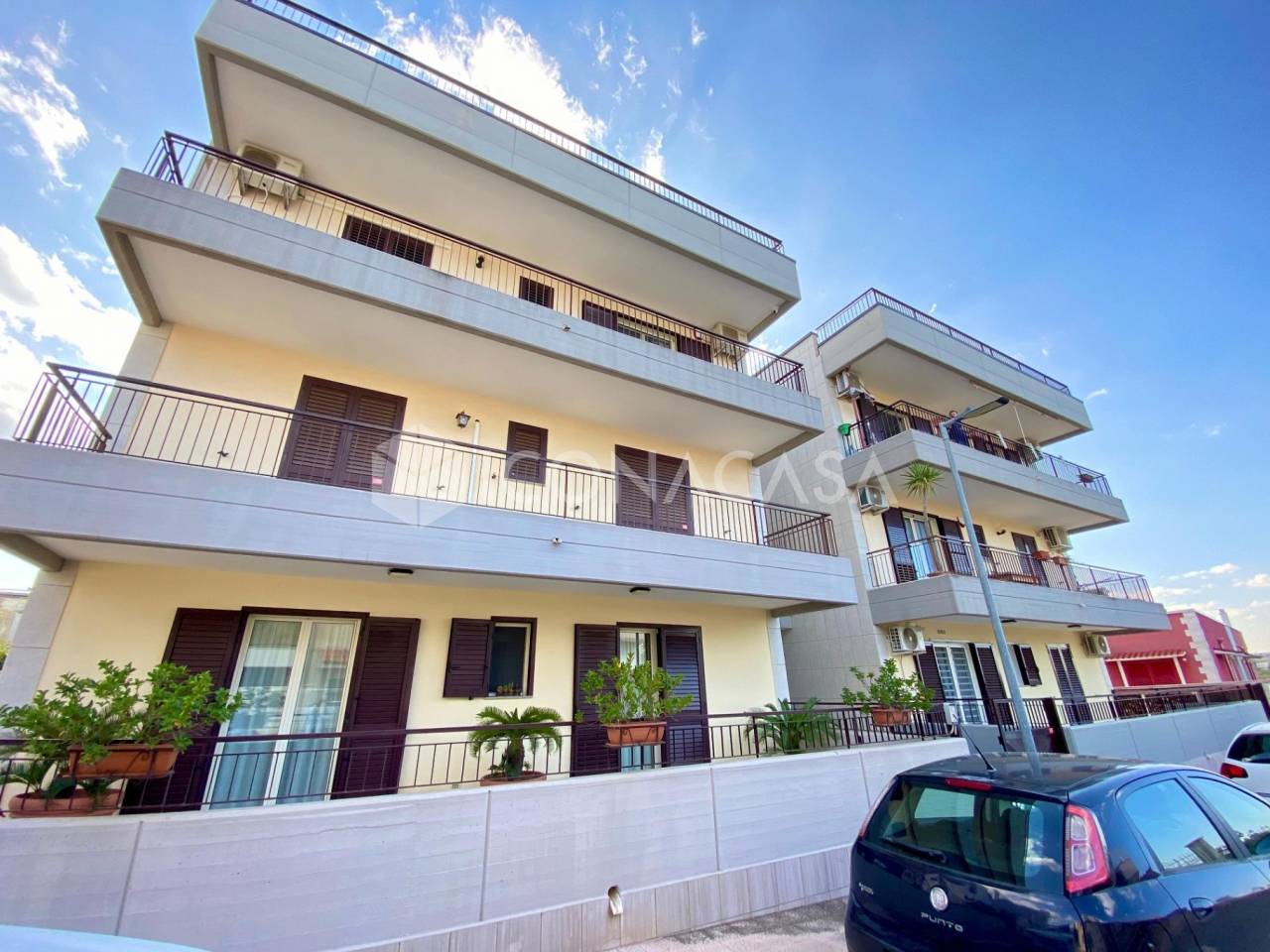 4 rooms Apartment in Bitonto, Italy No. 20214