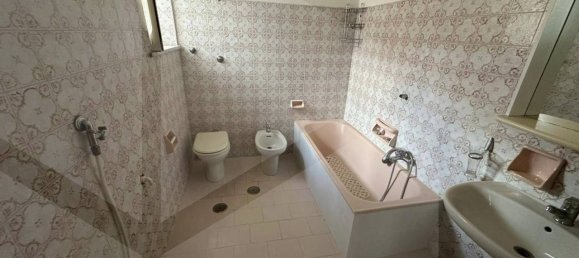 4-Zimmer Wohnung in Bitonto, Italy, Nr. 17524 22