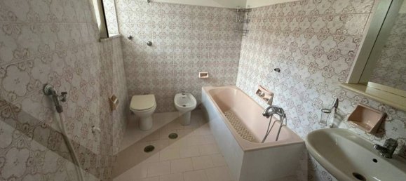 4-Zimmer Wohnung in Bitonto, Italy, Nr. 17524 23