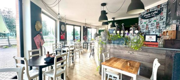 3 rooms Commercial property in Porto Recanati, Italy No. 149333 11