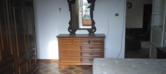 3 rooms Apartment in Maiolati Spontini, Italy No. 230603 5