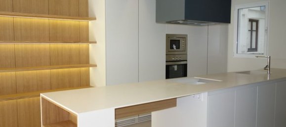 4 bedrooms Apartment in Valencia, Spain No. 93925 3