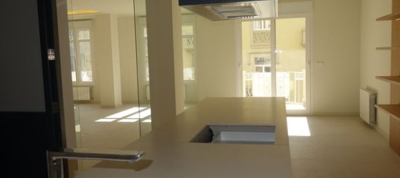 4 bedrooms Apartment in Valencia, Spain No. 93925 29