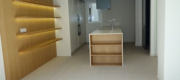 4 bedrooms Apartment in Valencia, Spain No. 93925 15