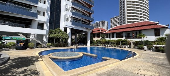 3 bedrooms Condo in Pattaya, Thailand No. 11961 2