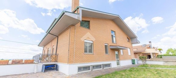 Квартира с 2 спальнями в Гуидония Монтечельо, Италия № 302344 2