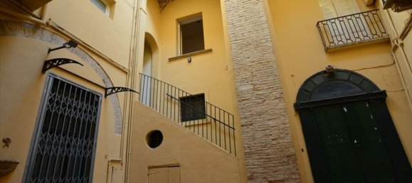 3غرفة شقة في Chieti, Italy رقم 35005 5