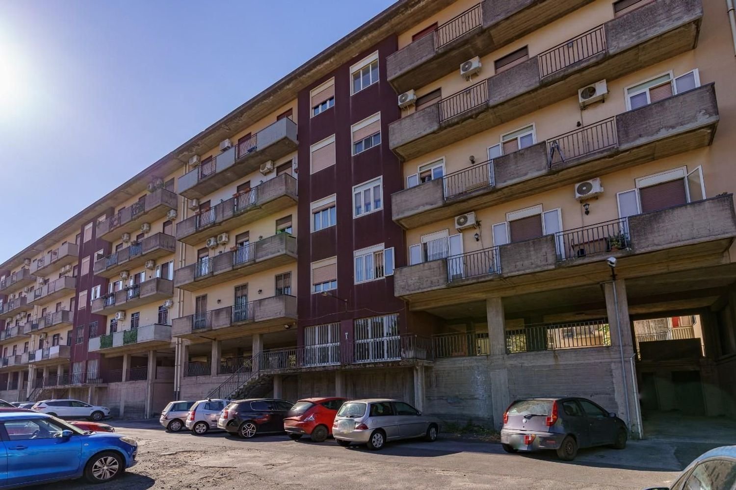 Apartamento T7 em Catania, Italy N.º 389090