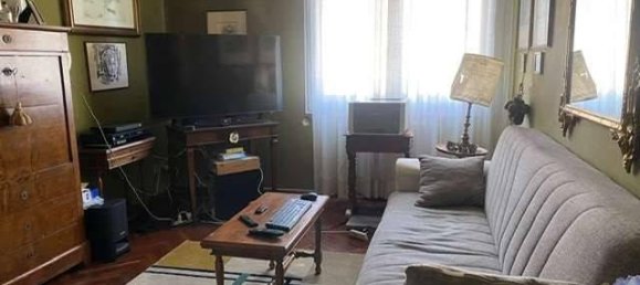 6 rooms Apartment in Modena, Italy No. 34128 10