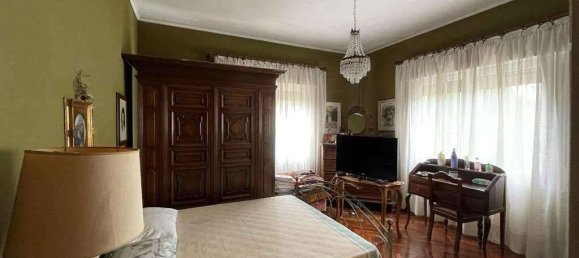 6 rooms Apartment in Modena, Italy No. 34128 20