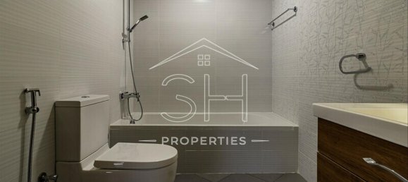 2 bedrooms Apartment in Dubai Studio City, UAE No. 52820 16