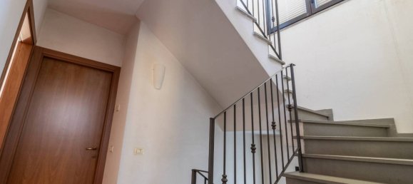 4 bedrooms House in Figline e Incisa Valdarno, Italy No. 39980 4