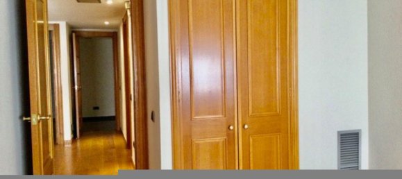 Apartamento de 5 dormitorios en Valencia, Spain No. 102030 5