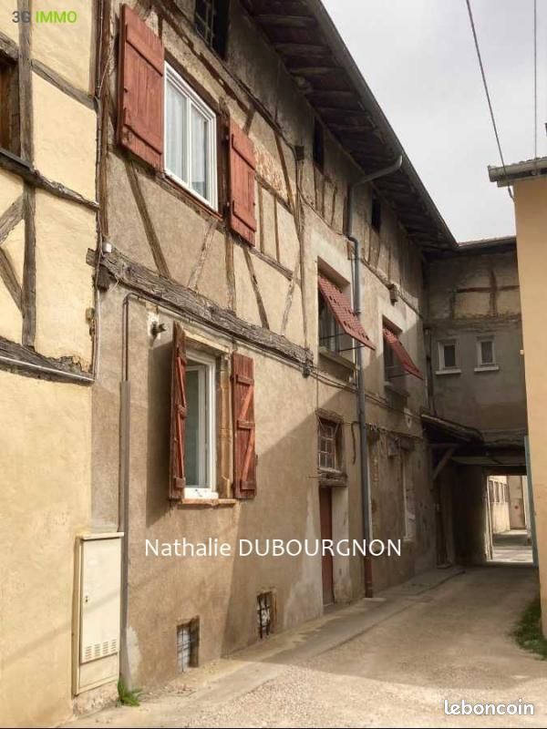 4 chambres Appartement à Pont-de-Veyle, France No. 202795
