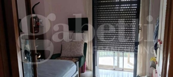 Apartamento de 3 dormitorios en Trani, Italy No. 322569 9