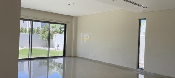 4 bedrooms Villa in Muwaileh, UAE No. 10422 4