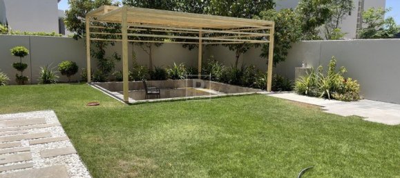 4 bedrooms Villa in Muwaileh, UAE No. 10422 6