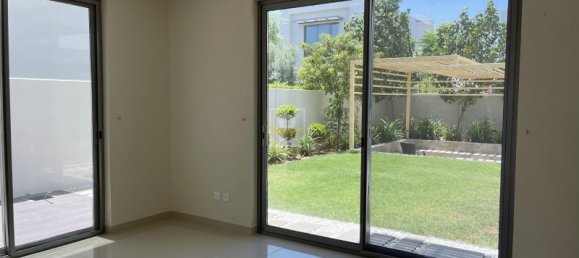 4 bedrooms Villa in Muwaileh, UAE No. 10422 14