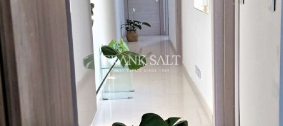 Ático de 2 dormitorios en Gzira, Malta No. 4894 5