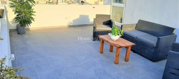 Ático de 2 dormitorios en Gzira, Malta No. 4894 10