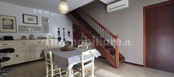 7 rooms Penthouse in Reggio Emilia, Italy No. 17082 8