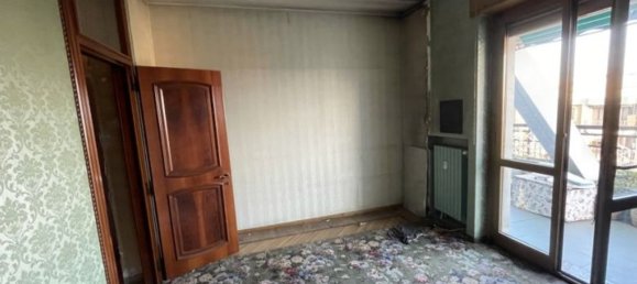 6 rooms Apartment in Milan, Italy No. 339068 11