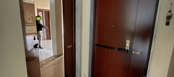 6 rooms Apartment in Milan, Italy No. 339068 5