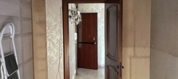 6 rooms Apartment in Milan, Italy No. 339068 10