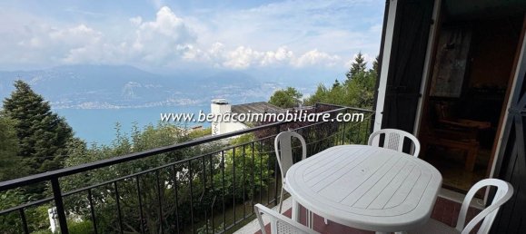 Квартира с 3 спальнями в Сан Дзено ди Монтанья, Италия № 318181 16