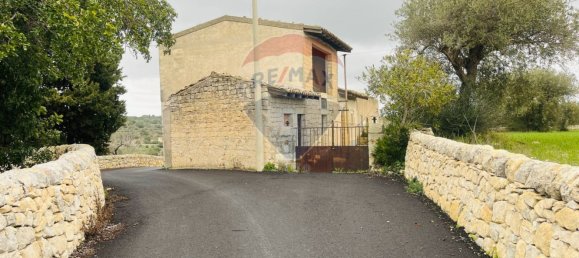 4 rooms House in Modica, Italy No. 167764 15