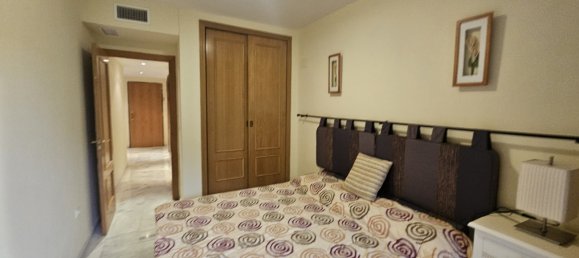 Apartamento de 3 dormitorios en Estepona, Spain No. 52904 26