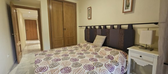 Apartamento de 3 dormitorios en Estepona, Spain No. 52904 27