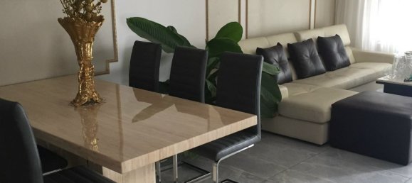 2 bedrooms Apartment in District 7, Vietnam No. 17388 2