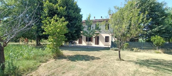 4 rooms House in Cologna Veneta, Italy No. 281631 2