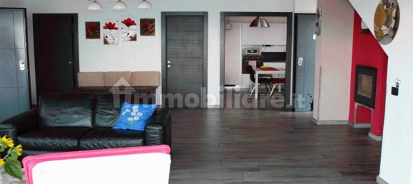 4 غرف نوم فيلا في Stresa, Italy رقم 88023 19