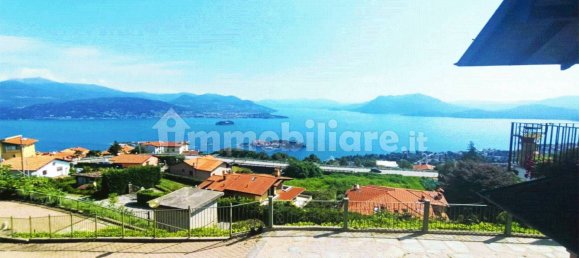 4 غرف نوم فيلا في Stresa, Italy رقم 88023 2