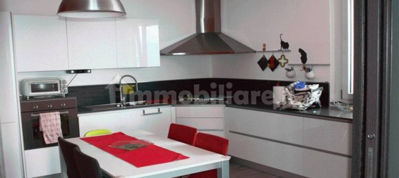 4 غرف نوم فيلا في Stresa, Italy رقم 88023 21