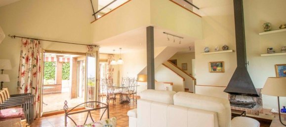 4 bedrooms House in Coma-Ruga, Spain No. 233 4