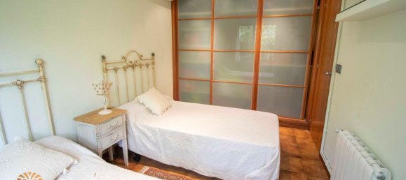 4 bedrooms House in Coma-Ruga, Spain No. 233 16