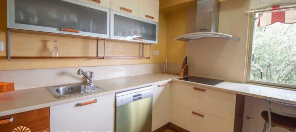 4 bedrooms House in Coma-Ruga, Spain No. 233 10