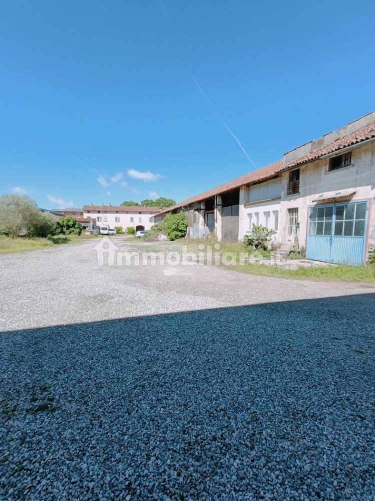 1200m² Land in Novara, Italy No. 312894