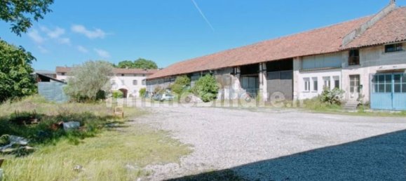 1200m² Land in Novara, Italy No. 312894 4