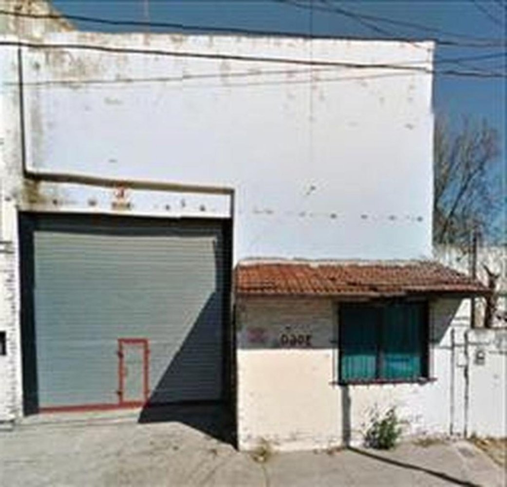 265m² Commercial property in Vicente Lopez, Argentina No. 26964