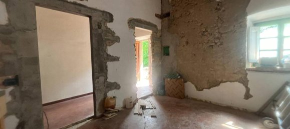 8 rooms House in San Casciano in Val di Pesa, Italy No. 24236 19